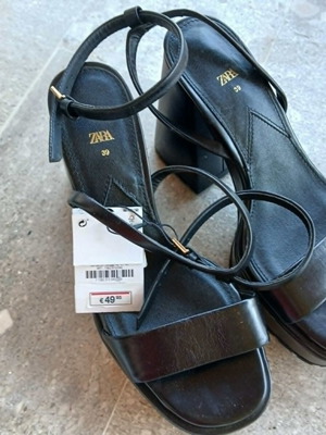 Zara μαύρα δερμάτινα ψηλοτάκουνα πέδιλα καινούργια, νούμερο 39