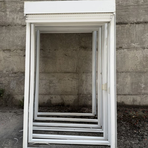 Aluminum balcony doors used, set of 7 with screens and blinds