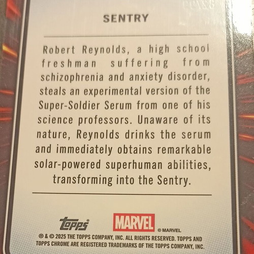 Topps Chrome Marvel 25 No 168 Sentry Hulk Green Lazer card like new