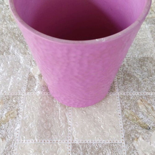 Pink vase used with simple design