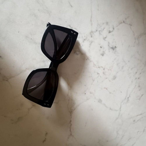 Isabel Marant sunglasses like new, black acetate frame, square shape