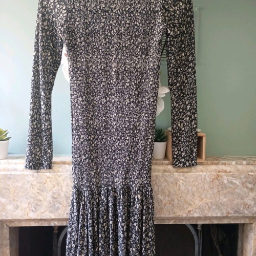 Mango long dress like new, black with white floral pattern, size S