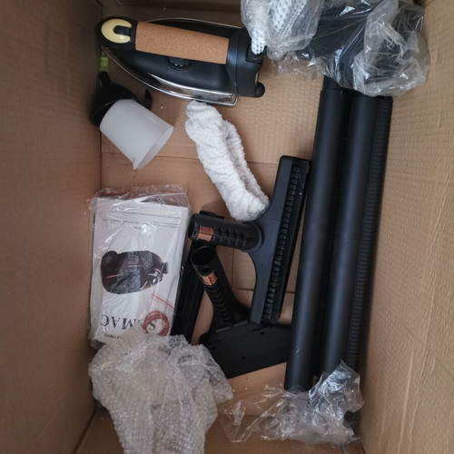 Semac SE 2012 Steam Vacuum Cleaner like new