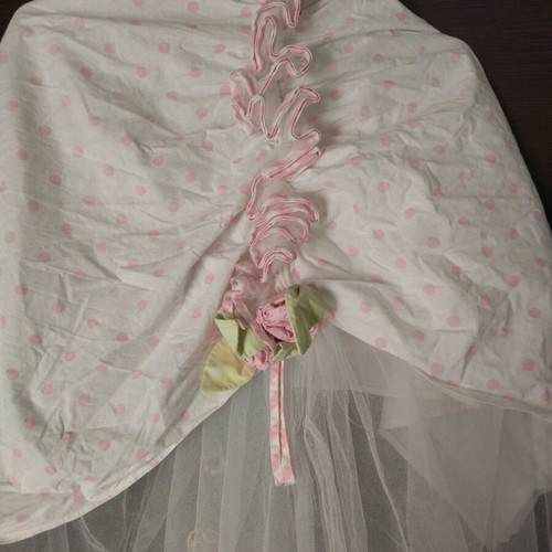Mosquito net and protective crib bumper set like new