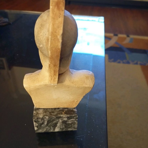 Vintage small statue of Leonidas of Thermopylae with marble base like new