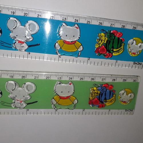 Set of two rulers like new, 15 years old, 4 cm wide each