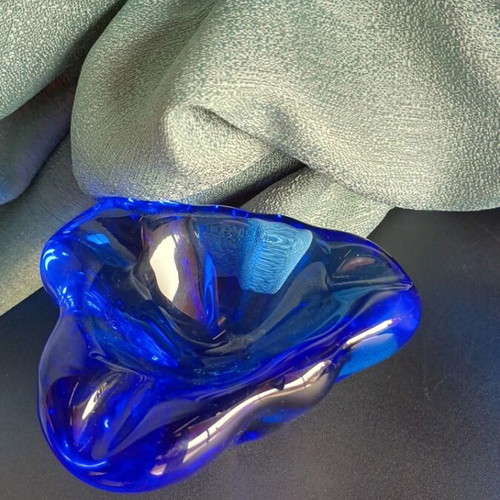 Vintage Blue Glass Ashtrays Pair like new