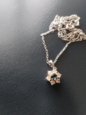Silver pendant used with blue stone and six white stones 925 silver