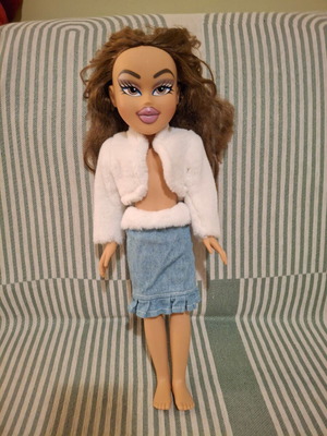 Κούκλα Bratz Yasmin συλλεκτική 40εκ. μεταχειρισμένη