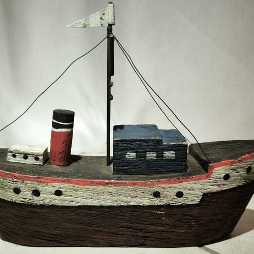 Wooden decorative ships like new, set of three