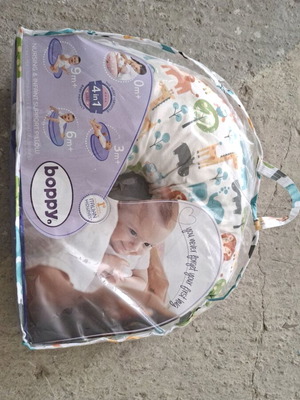 Nursing pillow for infants like new