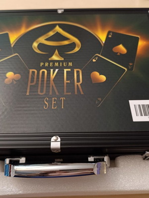 Premium Poker Set 500 chips in black aluminum case new