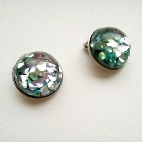 Faux earrings with clip hemispherical transparent with silver and blue-green flakes