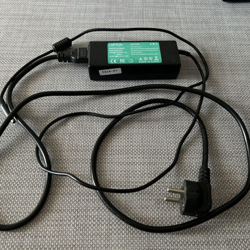 Lapton AC/DC Adapter for Laptop like new, compatible with Dell