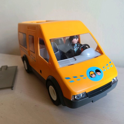 Playmobil school set used with missing parts and breaks