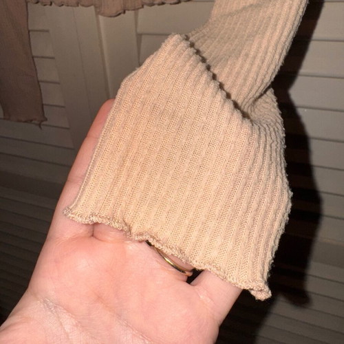 Beige turtleneck Stradivarius (M)
