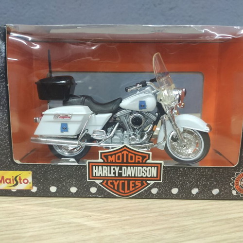 Maisto Harley Davidson Alabama State Trooper 1/18 scale model