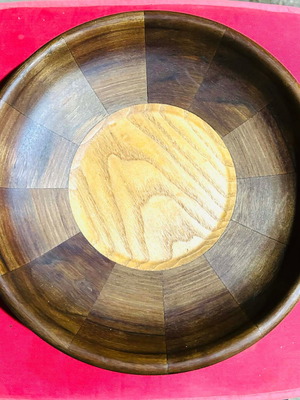 Wooden plate/bowl handcrafted new, solid wood