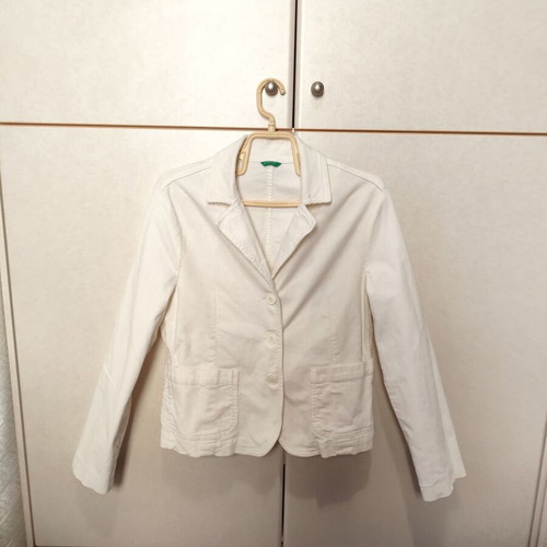 White jacket United Colors of Benetton like new, cotton corduroy size M