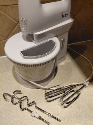 Izzy mixer like new for spare parts