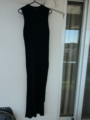 Ribbed long sleeveless dress black, like new, size S/M