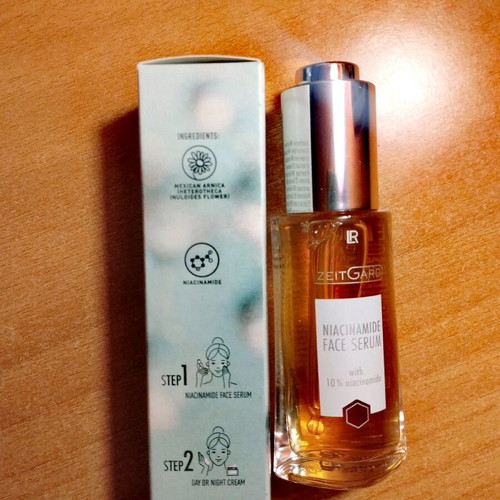 Niacinamide Serum with Mexican Arnica for Radiant Skin