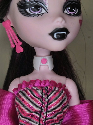 Monster High DotD Draculaura Necklace Replacement made to order