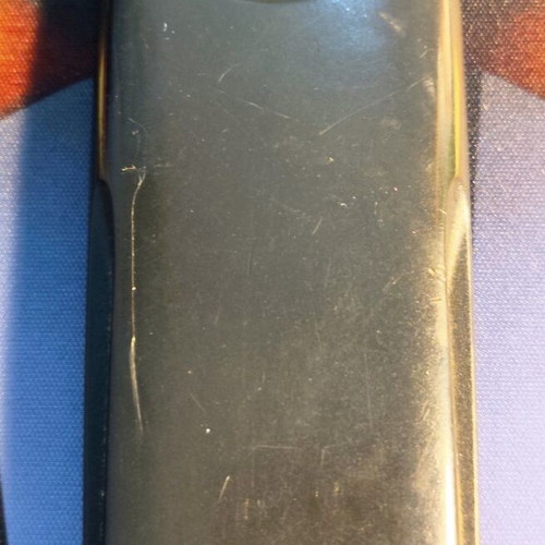 Nokia 6150 and Nokia 6110 phones used with extra battery