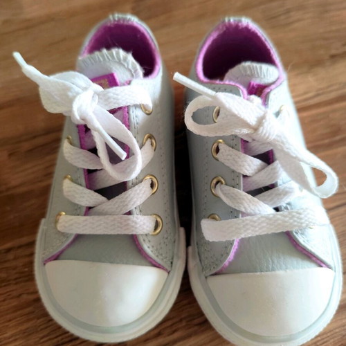 Παιδικά sneakers Converse All Star νούμερο 21 καινούργια, αφόρετα