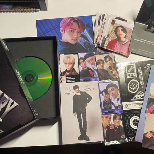 Stray Kids ODDINARY album new, full inclusions with poster
