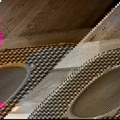 Vintage φορητό πικάπ βαλιτσάκι μεταχειρισμένο με ενσωματωμένο ηχείο