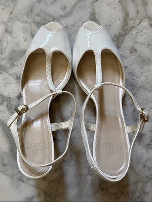 Mary Jane shoes Zara white size 39 used