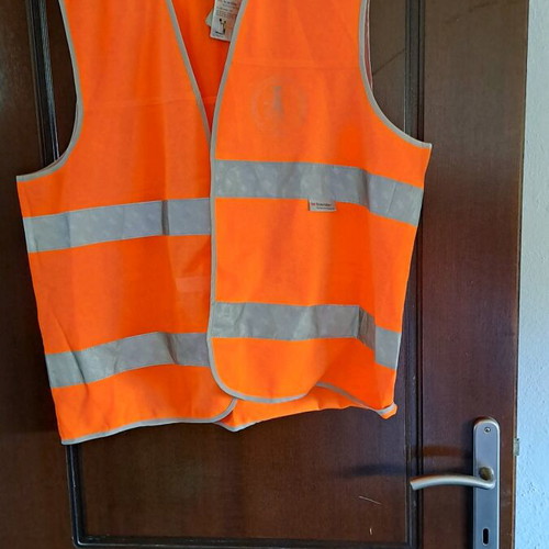 Reflective vest new comfortable size