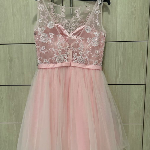 Mikael dress used, medium, tulle and satin