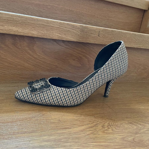 Migato French Style Pumps like new, medium 7cm heel, size 38, black and brown
