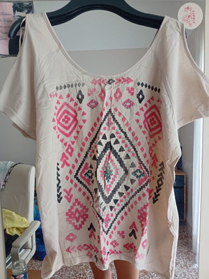 Stradivarius multicolor blouse, size M