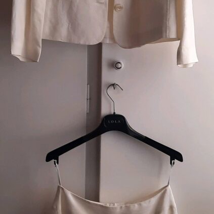 Lola suit set 100% linen size 36 like new, white jacket and skirt