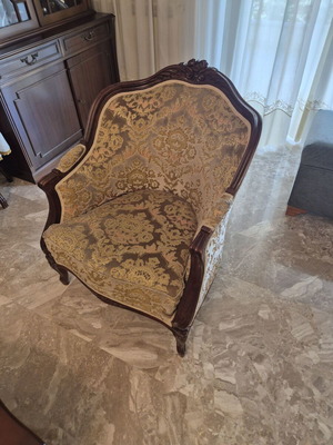 Armchair set pair with matching brocade fabric like new