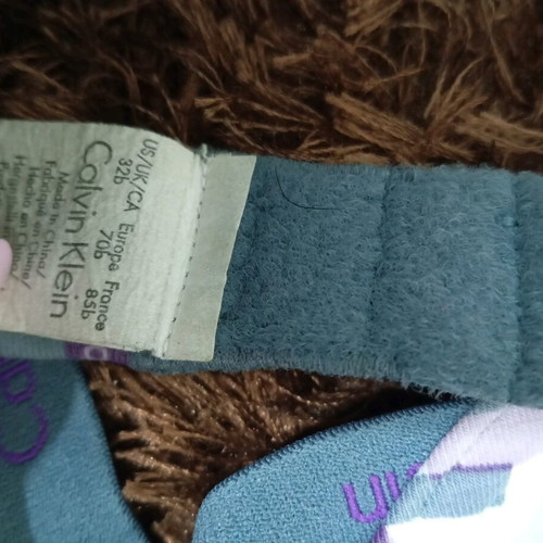 Calvin Klein women's bra used, size 70/b, gray and purple