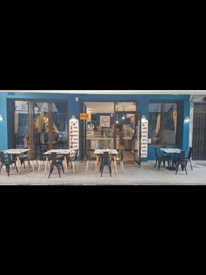 Business for Sale in Ptolemaida with Coffee, Ice Cream, Waffles, Crepes