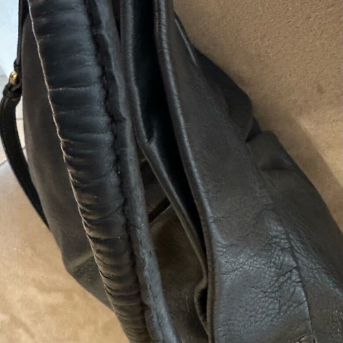Marc Jacobs Q Hillier Black Leather Shoulder Bag used
