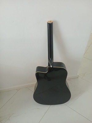 Jacky Jackson guitar with damaged upper part