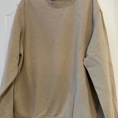 H&M beige sweatshirt size L like new