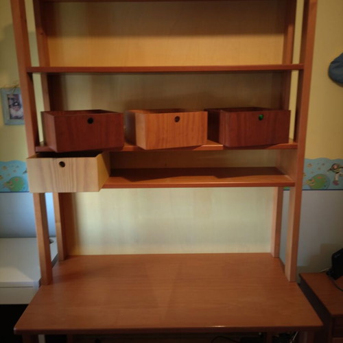 Children's/Teen bedroom set Vasileiadis made of solid wood like new