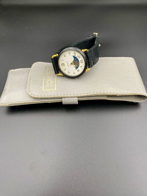 Le Cachot women's quartz Swiss made moonphase watch like new