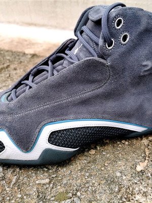 Air Jordan 21 (XXI) μεταχειρισμένα sneakers γκρι μέγεθος 44.5