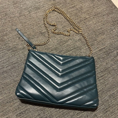 H&M crossbody bag green like new