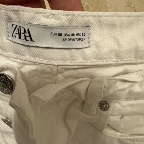 White Zara jeans like new, size 38