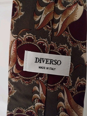 Diverso silk tie like new, olive-burgundy Italian