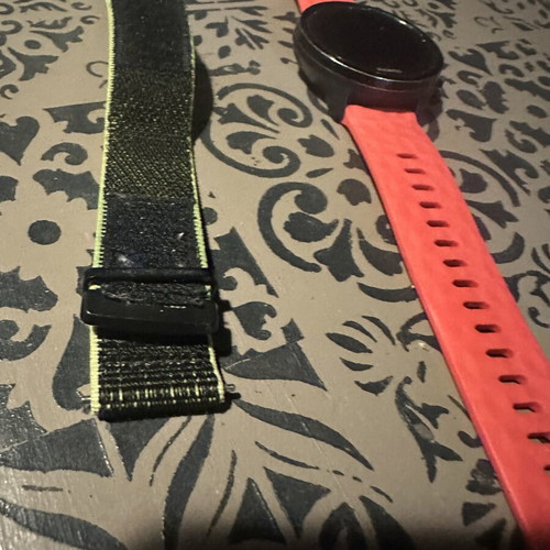 Suunto 9 smartwatch with extra strap and original box